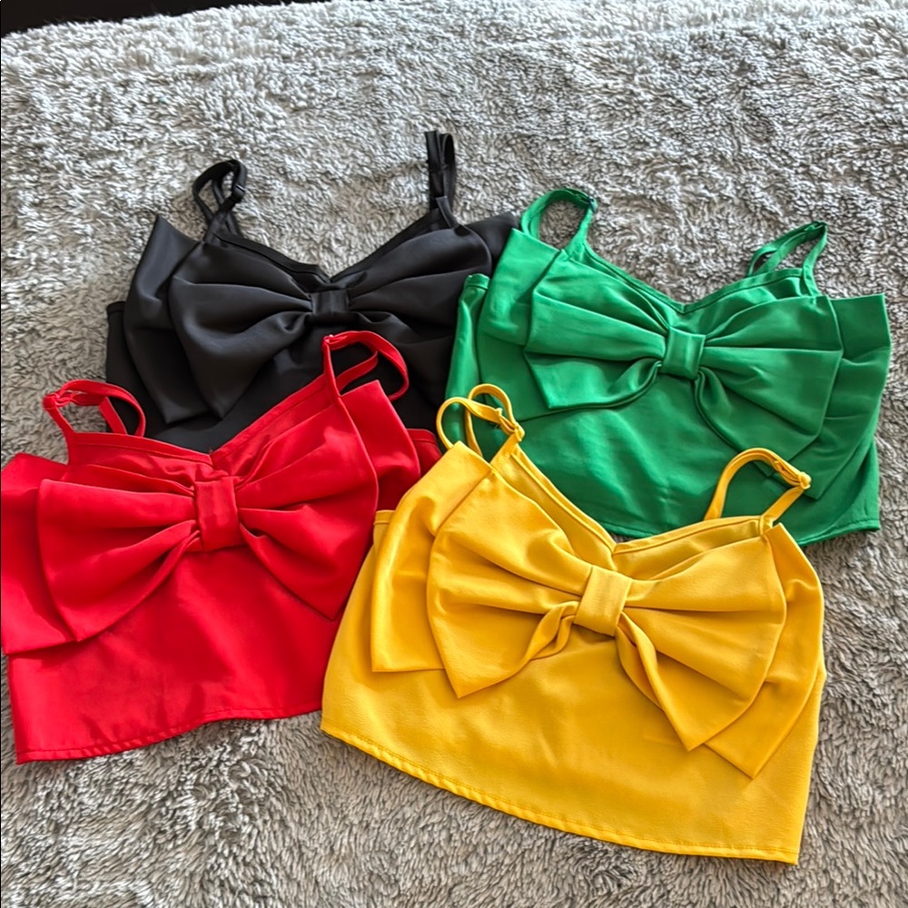 🎀Colorful Bow Crop Tops🎀
